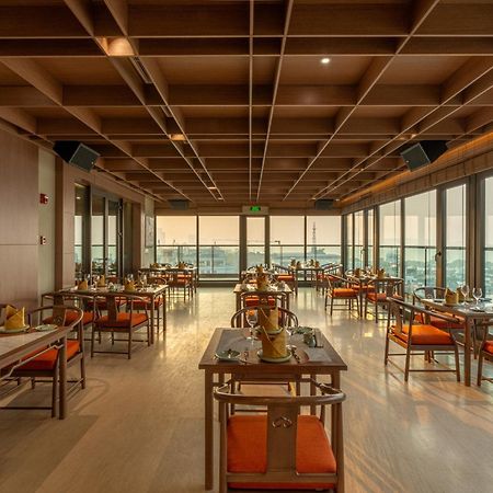 The Five Suites Lilas Ханой Экстерьер фото