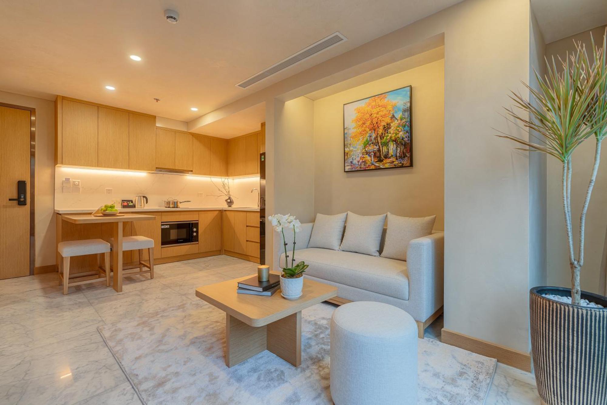 The Five Suites Lilas Ханой Экстерьер фото