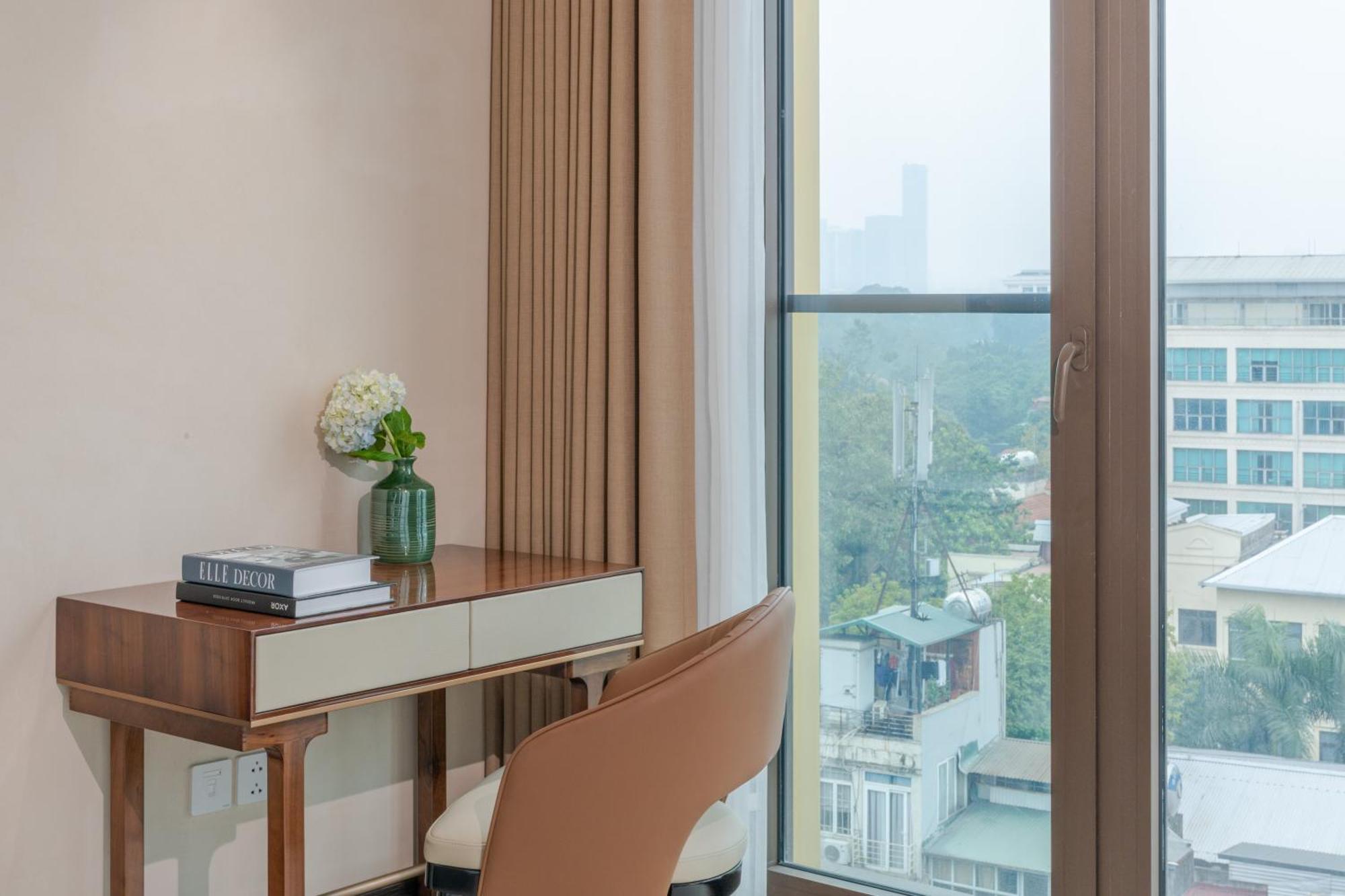 The Five Suites Lilas Ханой Экстерьер фото
