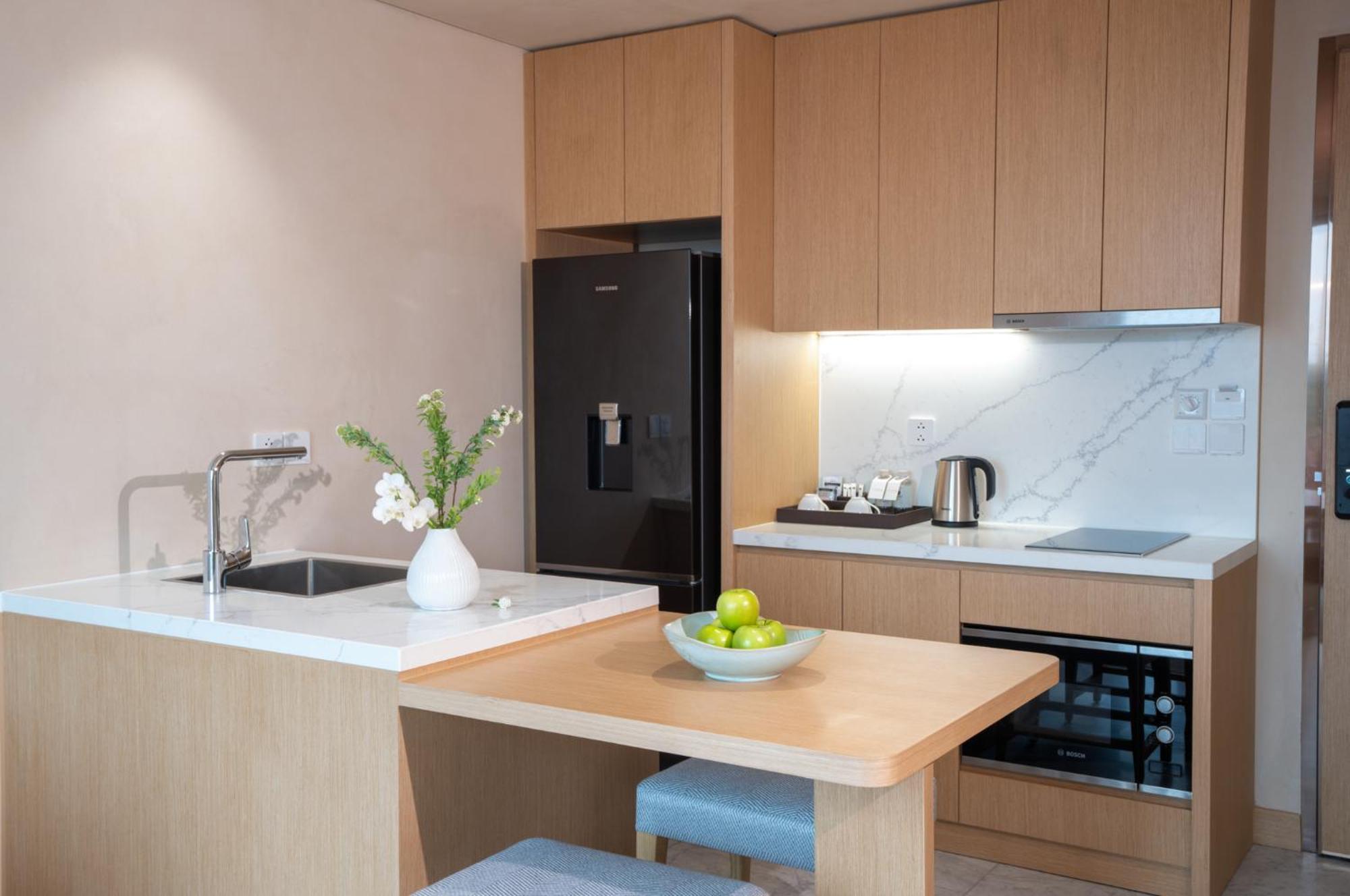 The Five Suites Lilas Ханой Экстерьер фото